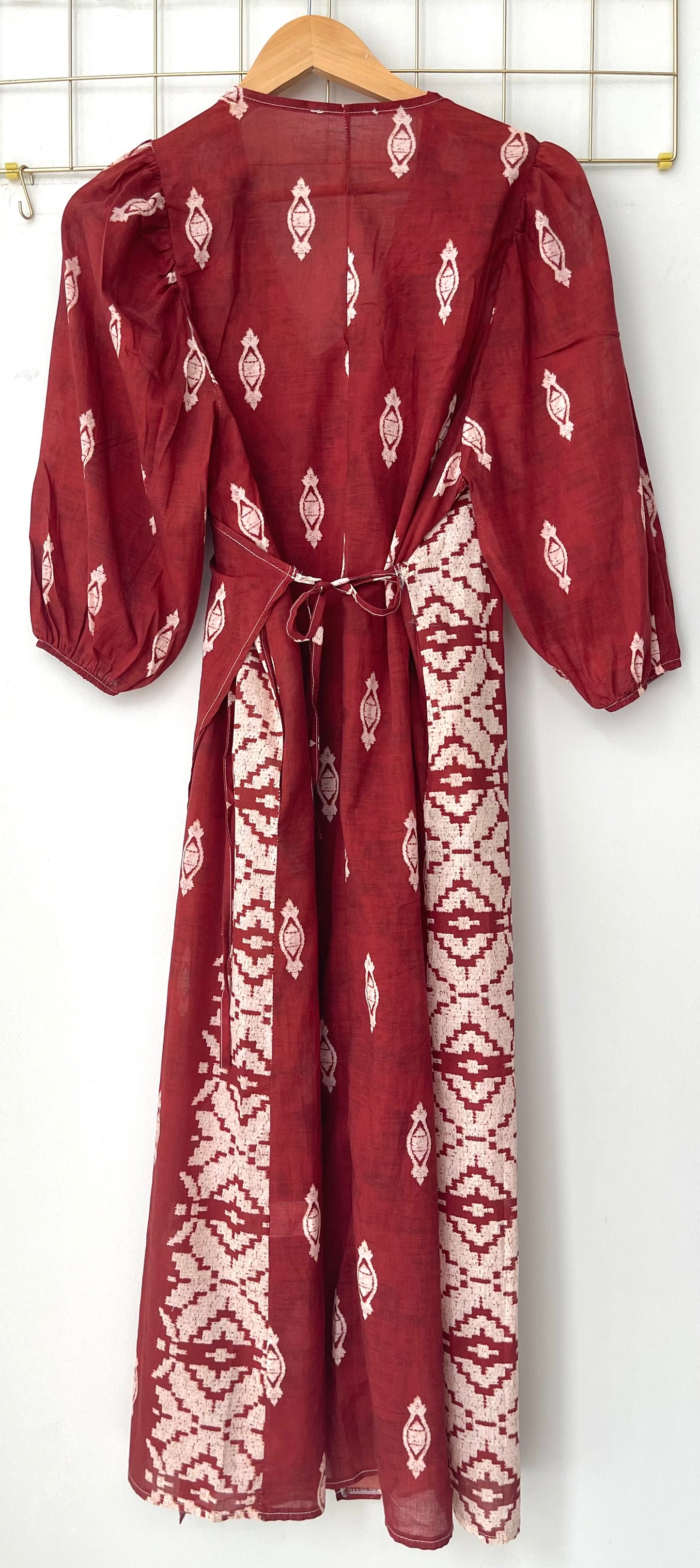 Φόρεμα JAFAR red/beige