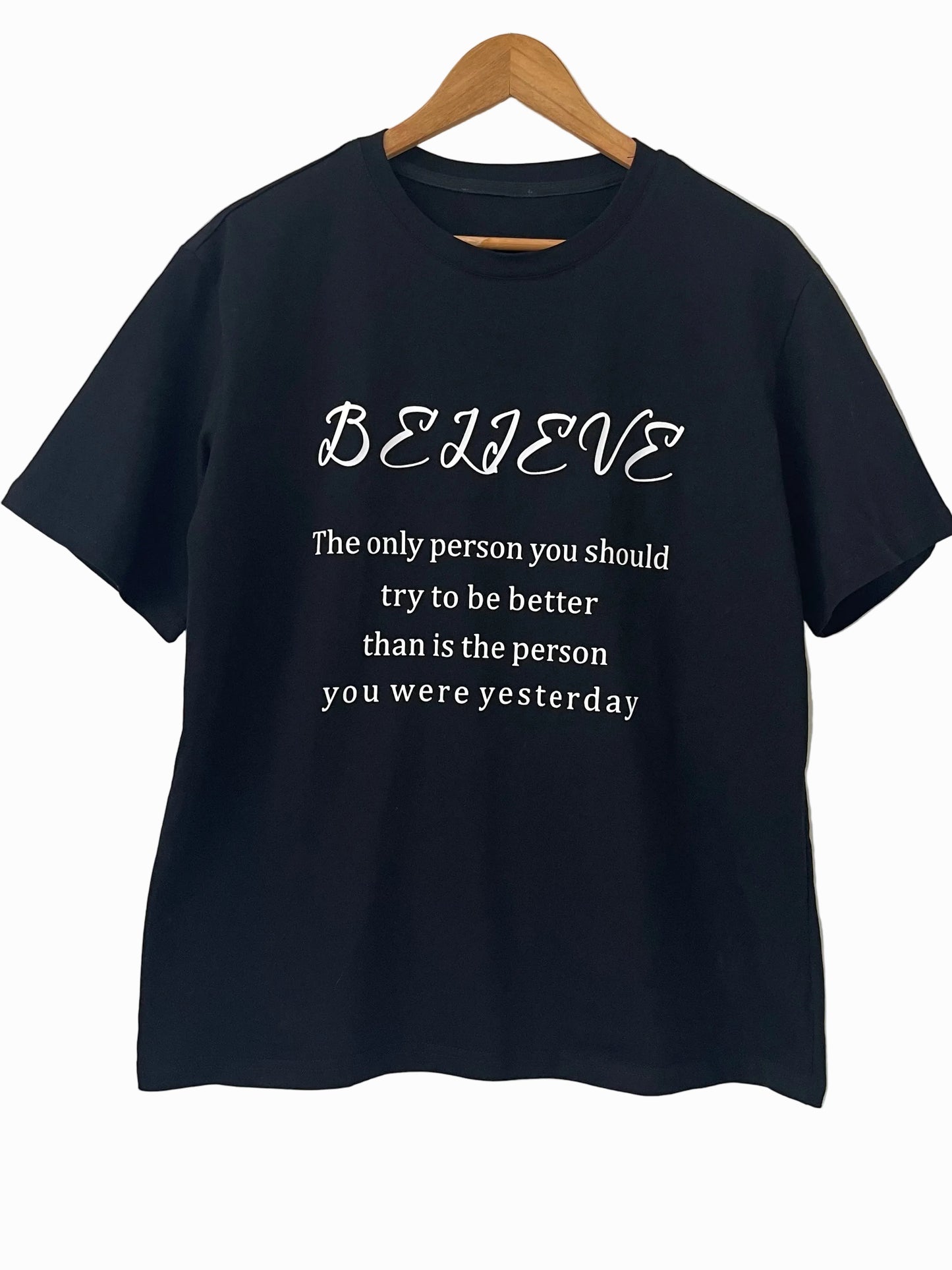 T-shirt BELIEVE black