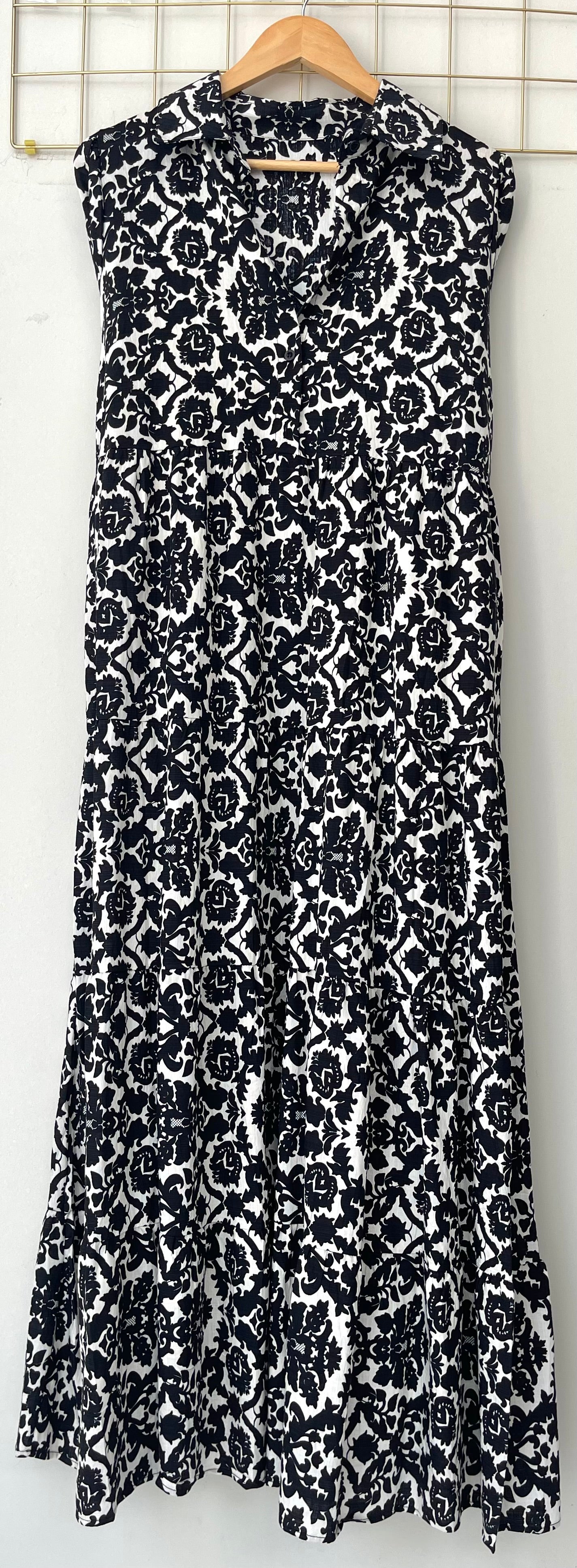 Αμάνικο φόρεμα YUKIKO black/white