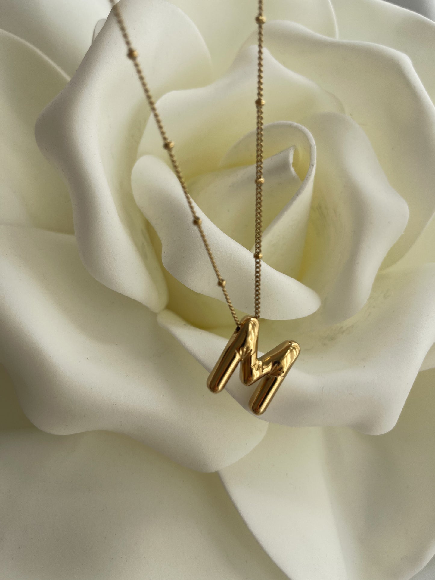 Κολιέ letter M gold