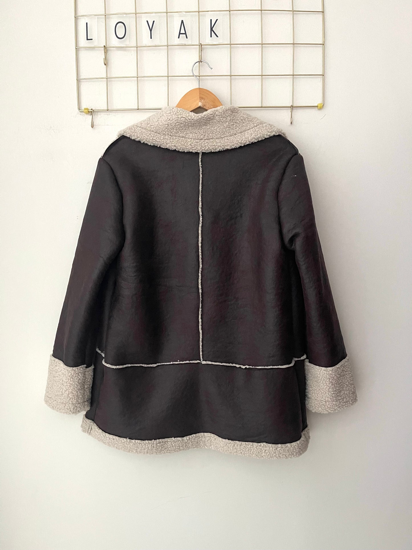 Πανωφόρι BELL από eco μουτων