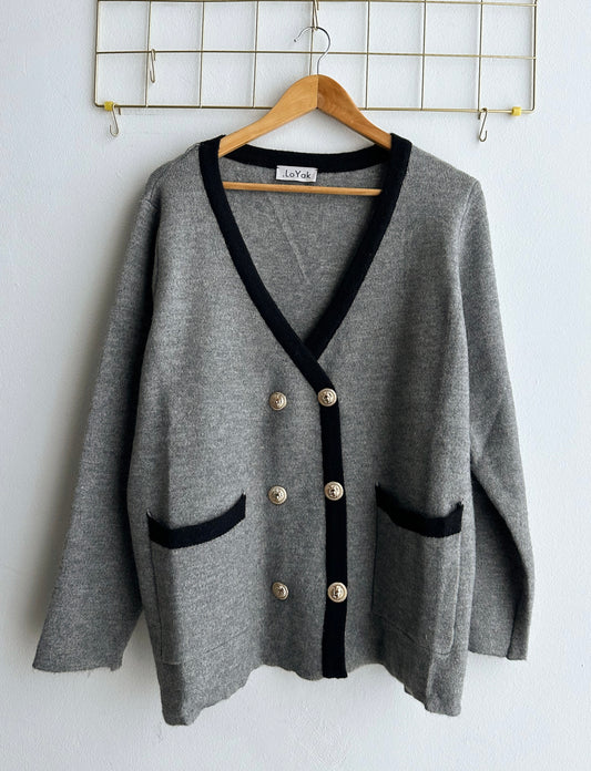 Ζακέτα πλέκτη με χρυσα κουμπιά grey