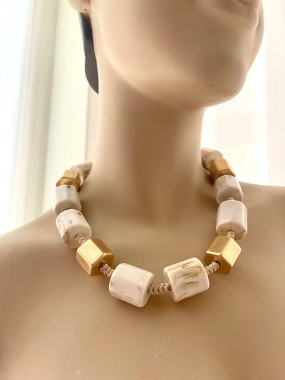 Κολιέ ELYSIAN gold/cream