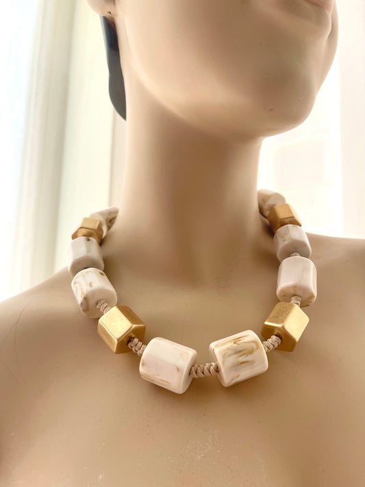Κολιέ ELYSIAN gold/cream