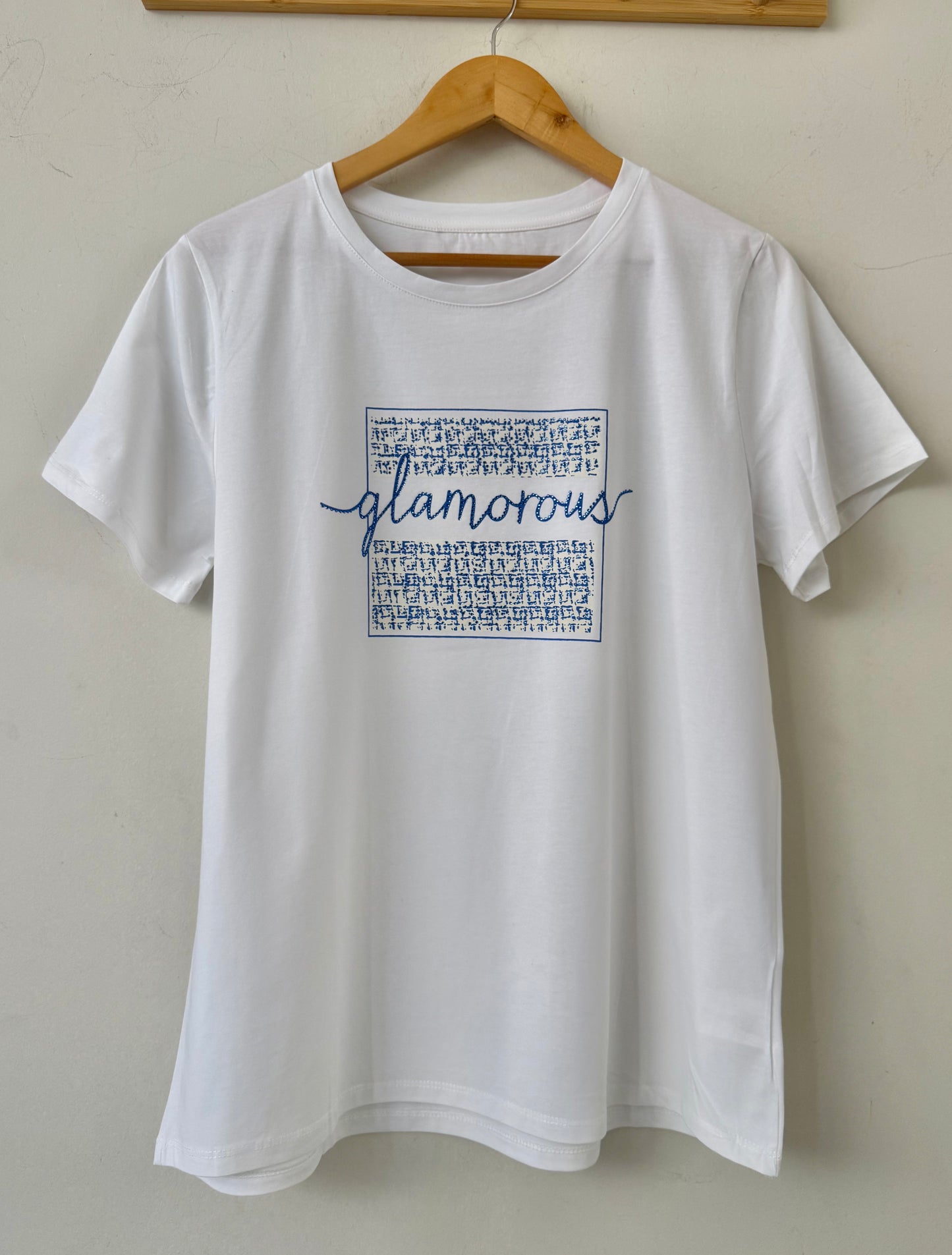 T-shirt με σχεδίο GLAMOROUS white