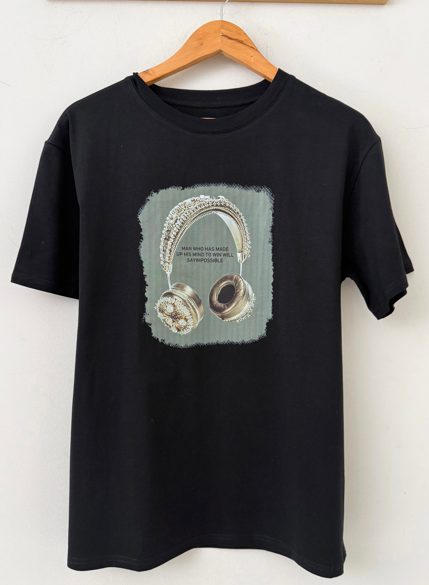 T-shirt με σχεδίο HEADPHONES black