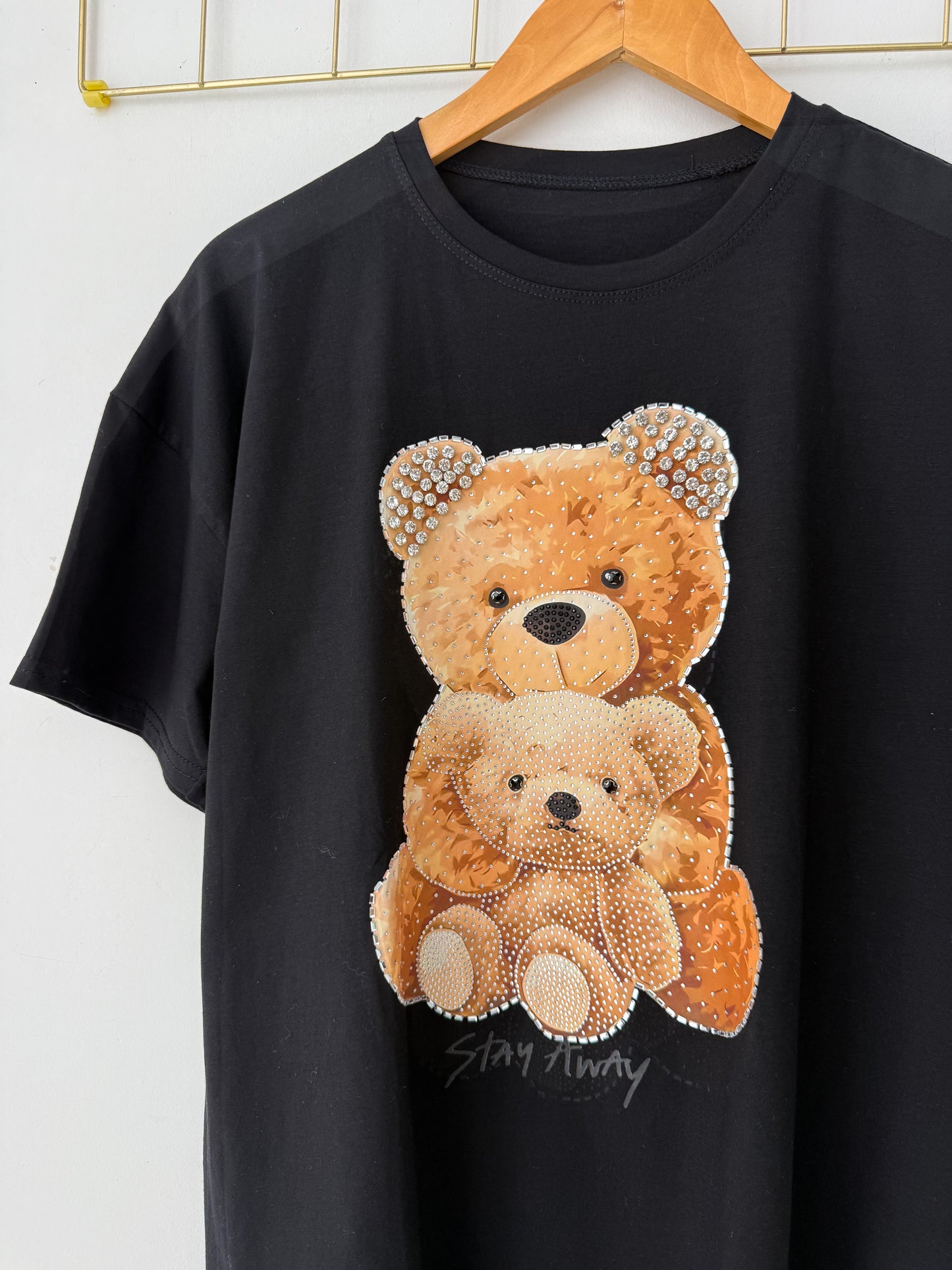 T-shirt με σχεδίο και στρας TWO BEARS off black