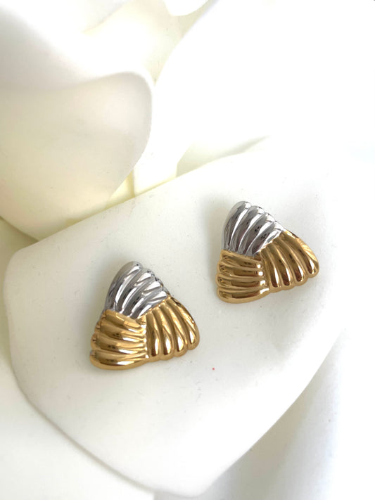 Σκουλαρίκια WIND