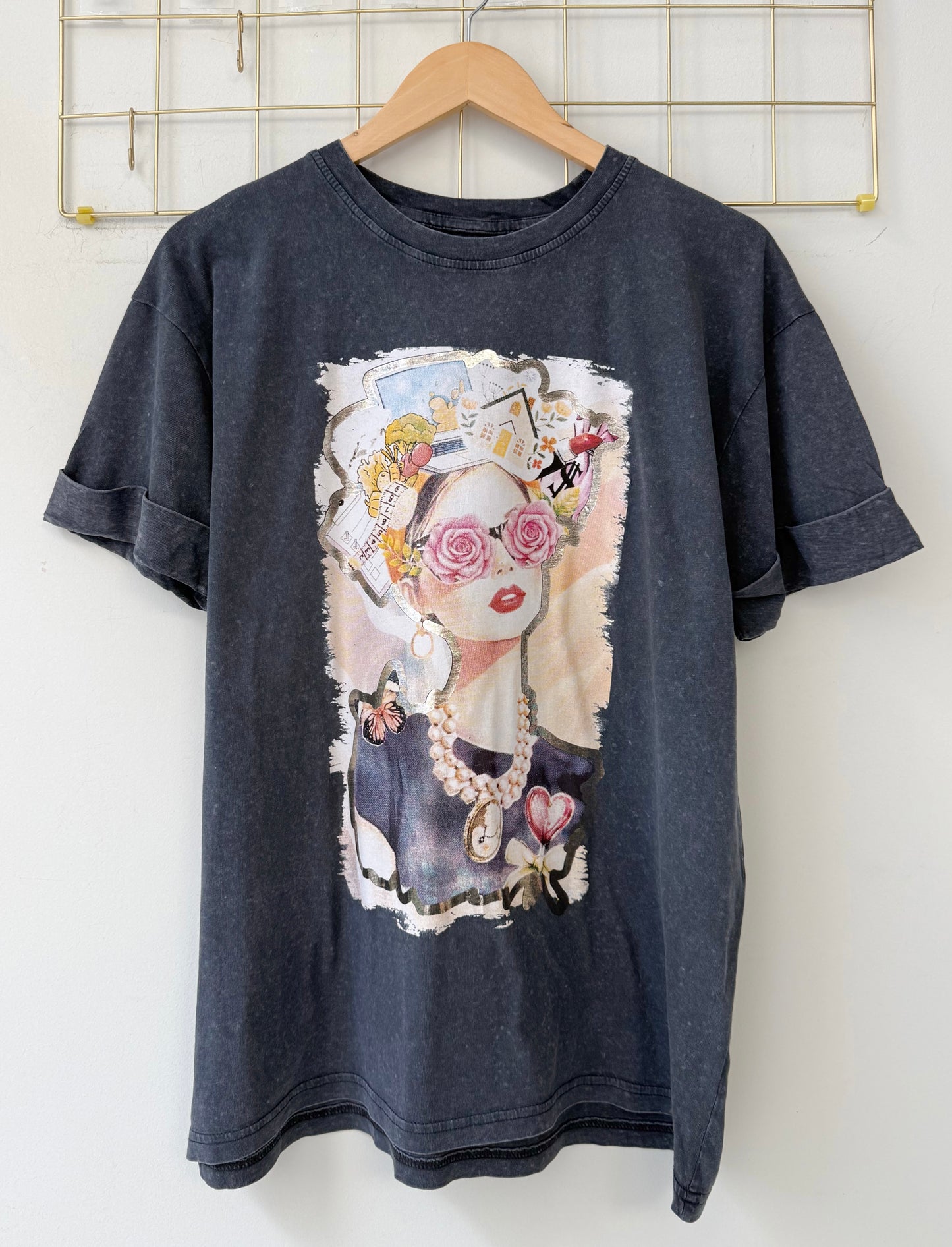 T-shirt με σχεδίο FRIDA off black