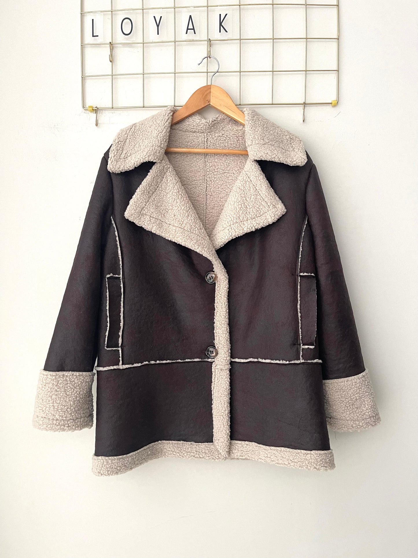 Πανωφόρι BELL από eco μουτων